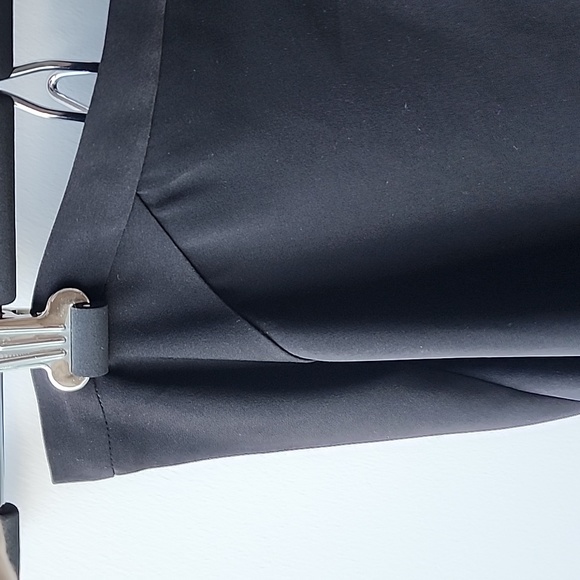 Zeitgeist Design Studio Assymetrical Flowy Voluminous Skirt - Picture 9 of 9